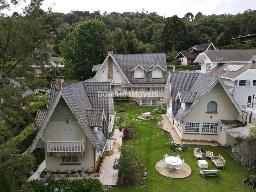 Foto 1 de Casa de Condomínio com 5 quartos à venda, 549m2 em Campos Do Jordao - SP