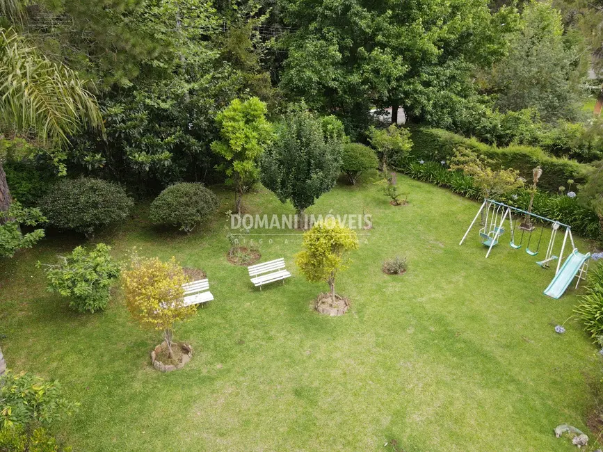 Foto 4 de Casa de Condomínio com 5 quartos à venda, 549m2 em Campos Do Jordao - SP