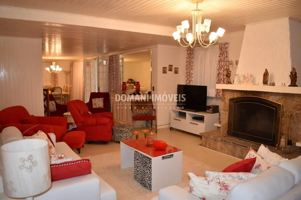 Foto 8 de Casa de Condomínio com 5 quartos à venda, 549m2 em Campos Do Jordao - SP