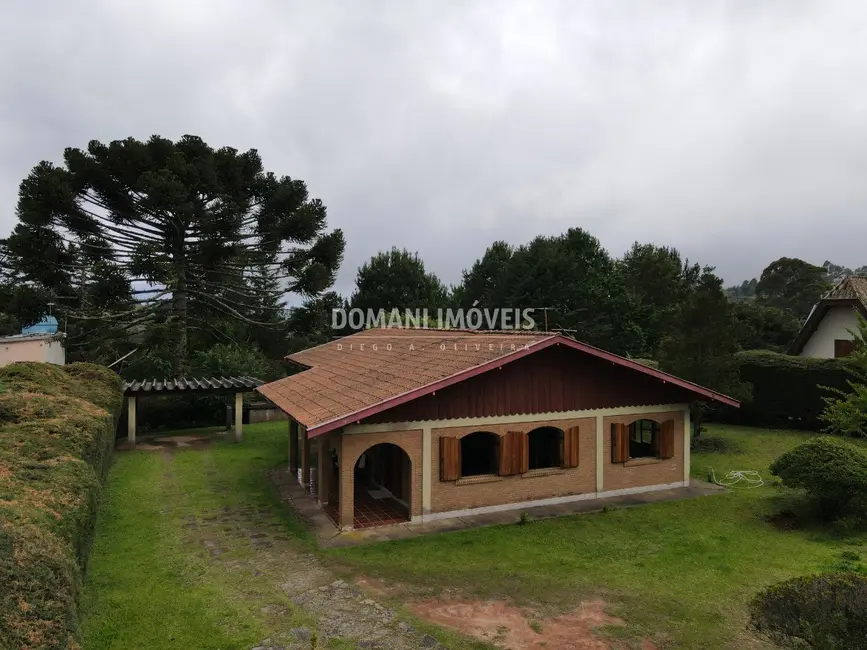 Foto 4 de Casa com 3 quartos à venda, 218m2 em Campos Do Jordao - SP