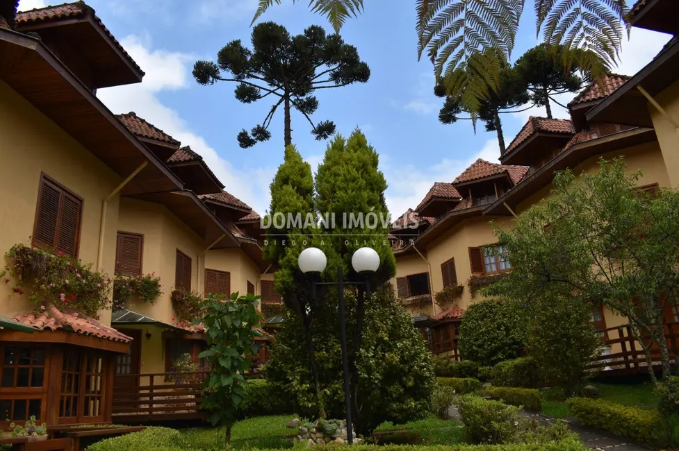 Foto 8 de Casa de Condomínio com 4 quartos à venda, 170m2 em Campos Do Jordao - SP