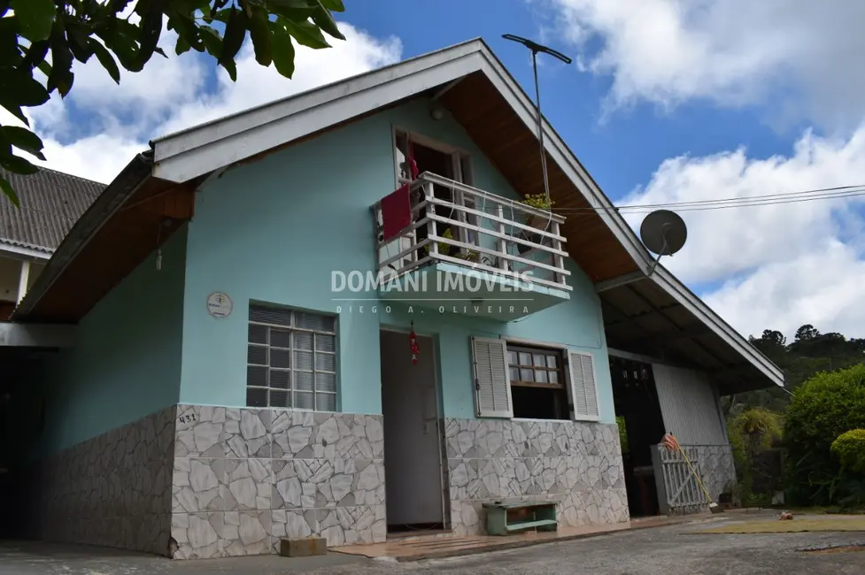 Foto 1 de Casa com 2 quartos à venda, 110m2 em Campos Do Jordao - SP