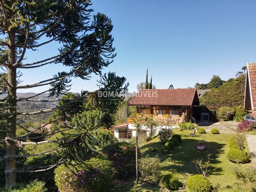 Foto 7 de Casa com 3 quartos à venda, 242m2 em Campos Do Jordao - SP