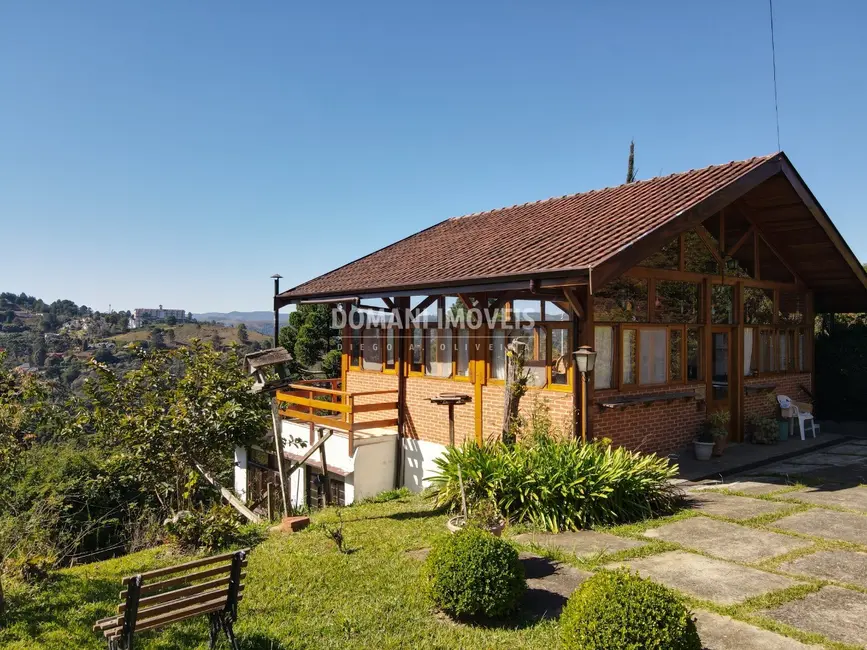 Foto 4 de Casa com 3 quartos à venda, 242m2 em Campos Do Jordao - SP