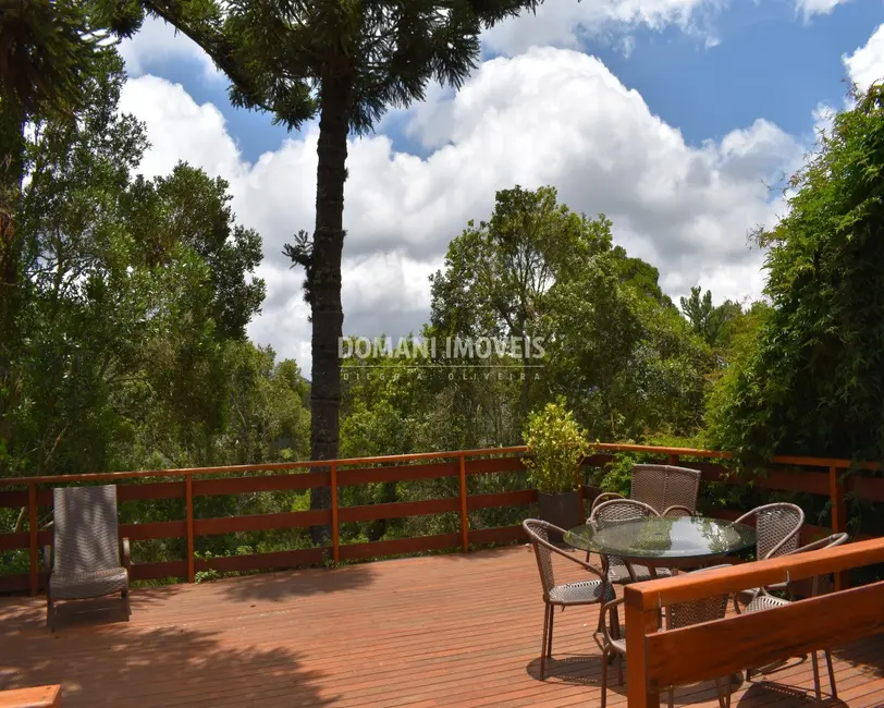 Foto 7 de Casa com 4 quartos à venda, 118m2 em Campos Do Jordao - SP