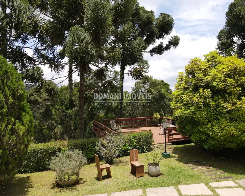 Foto 5 de Casa com 4 quartos à venda, 118m2 em Campos Do Jordao - SP