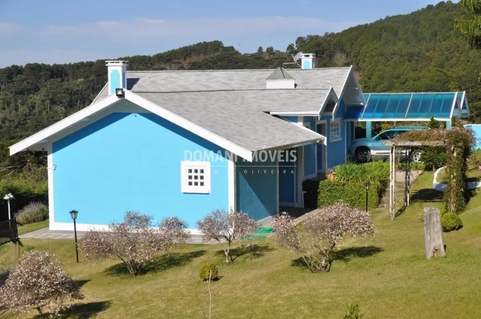 Foto 3 de Casa com 3 quartos à venda, 190m2 em Campos Do Jordao - SP
