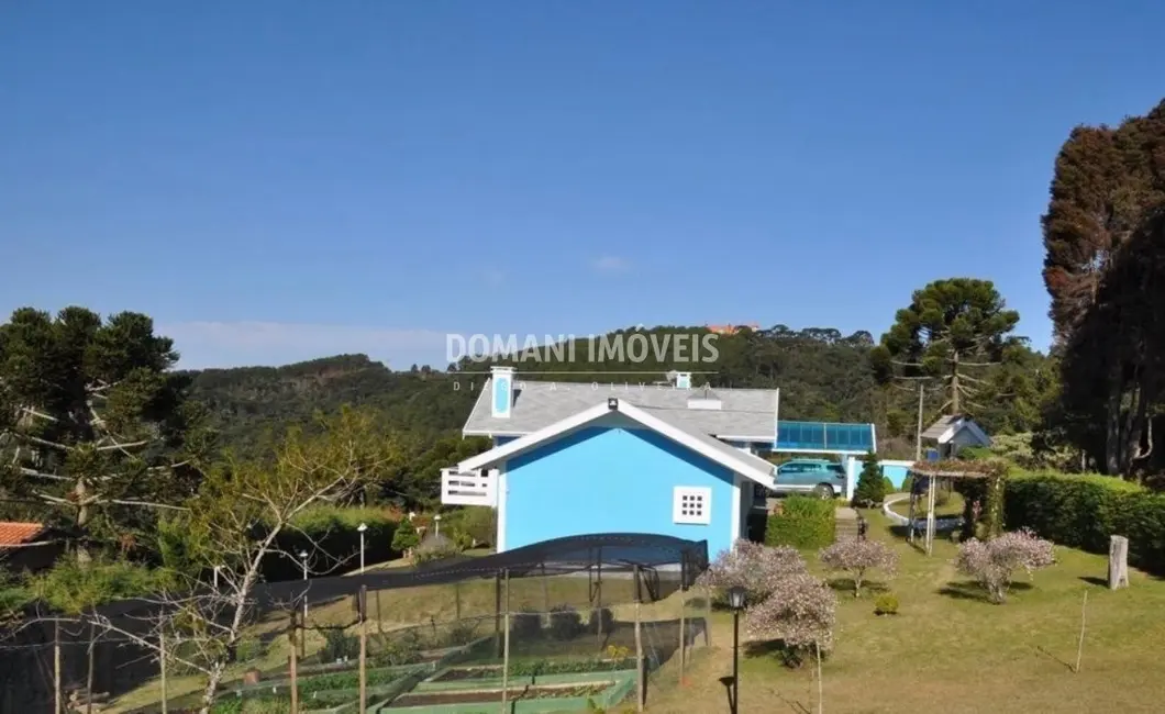 Foto 5 de Casa com 3 quartos à venda, 190m2 em Campos Do Jordao - SP