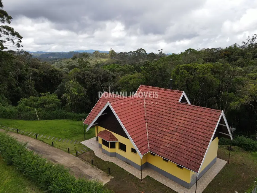 Foto 3 de Casa com 3 quartos à venda, 125m2 em Campos Do Jordao - SP