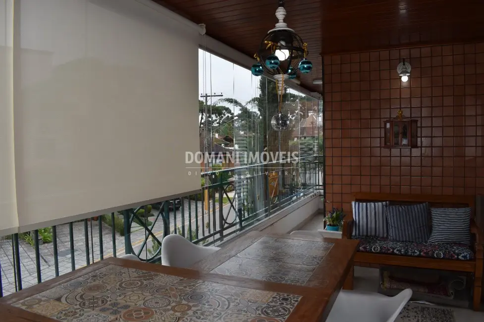 Foto 9 de Apartamento com 3 quartos à venda, 143m2 em Campos Do Jordao - SP