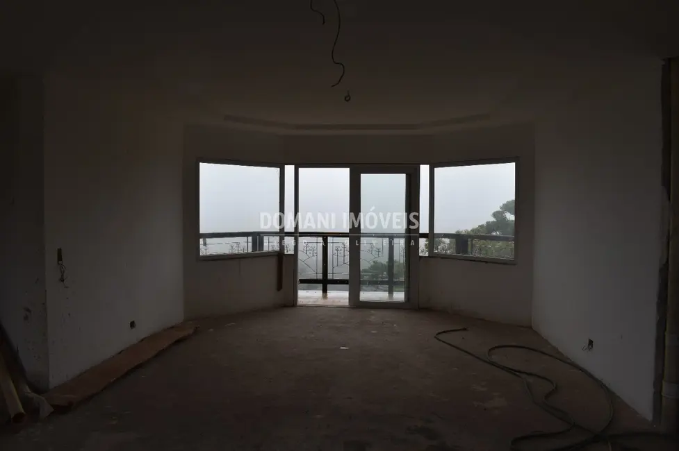 Foto 9 de Casa de Condomínio com 7 quartos à venda, 950m2 em Campos Do Jordao - SP