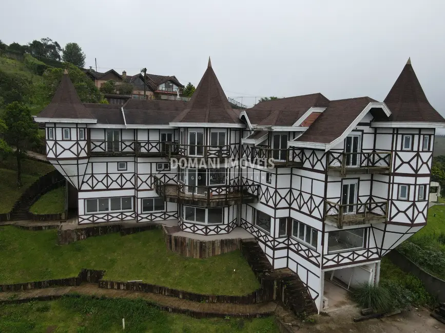 Foto 2 de Casa de Condomínio com 7 quartos à venda, 950m2 em Campos Do Jordao - SP