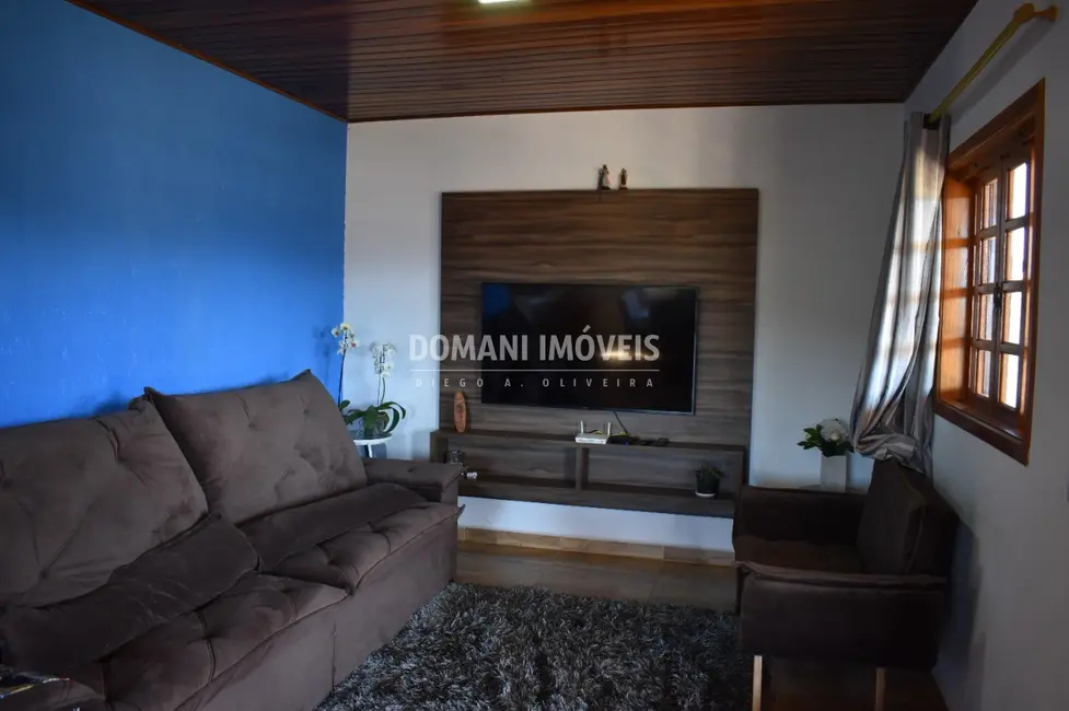 Casa com 3 quartos para alugar, 180m2 em Campos Do Jordao - SP - imagem 7 Foto 7 de Casa com 3 quartos para alugar, 180m2 em Campos Do Jordao - SP