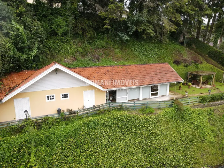 Foto 5 de Casa com 6 quartos à venda, 682m2 em Campos Do Jordao - SP