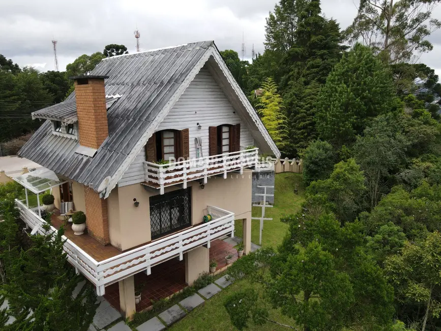 Foto 1 de Casa com 3 quartos à venda, 205m2 em Campos Do Jordao - SP