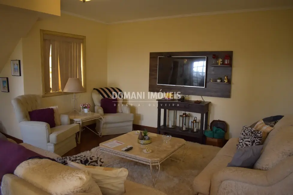 Foto 7 de Casa de Condomínio com 4 quartos à venda, 226m2 em Campos Do Jordao - SP