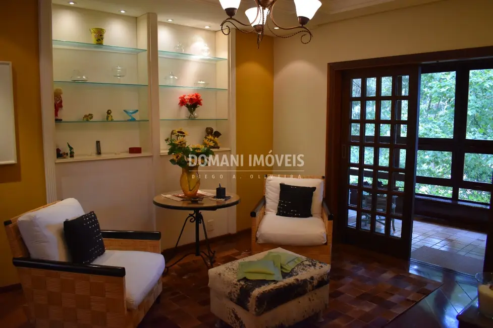 Apartamento com 4 quartos à venda, 300m2 em Campos Do Jordao - SP - imagem 7 Foto 7 de Apartamento com 4 quartos à venda, 300m2 em Campos Do Jordao - SP