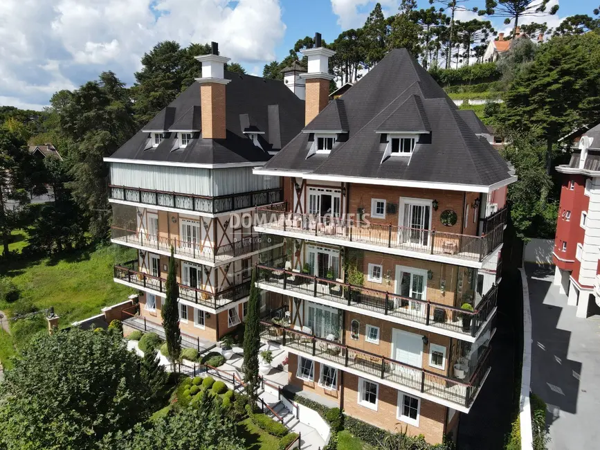 Foto 3 de Apartamento com 4 quartos à venda, 492m2 em Campos Do Jordao - SP