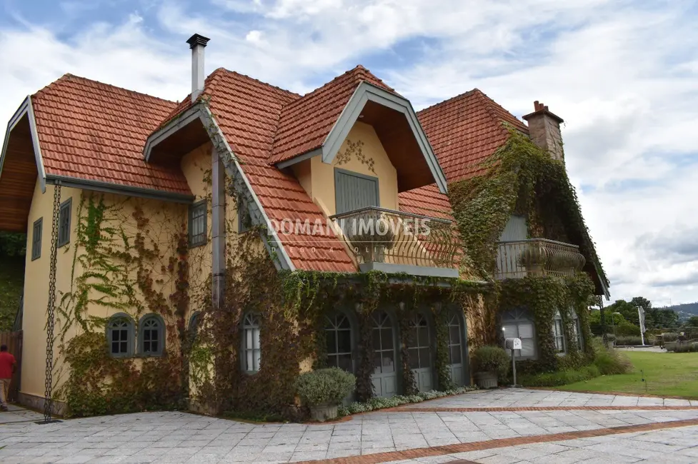 Foto 8 de Casa com 5 quartos à venda e para alugar, 634m2 em Campos Do Jordao - SP