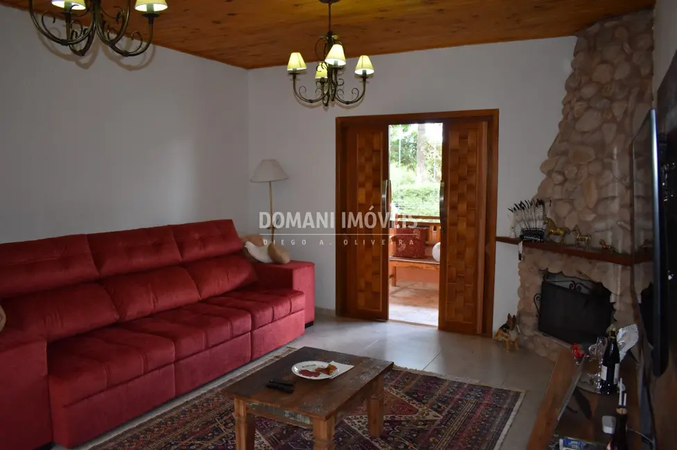 Foto 8 de Casa com 2 quartos à venda, 161m2 em Campos Do Jordao - SP