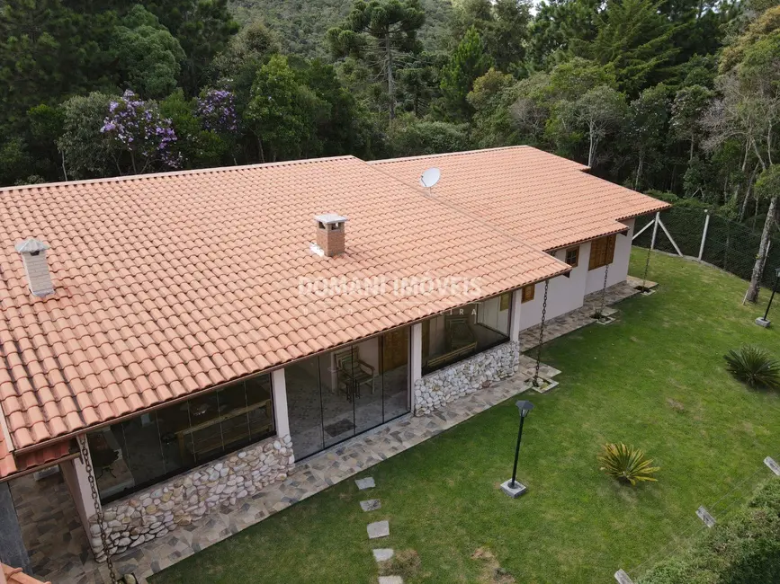 Foto 5 de Casa com 2 quartos à venda, 161m2 em Campos Do Jordao - SP