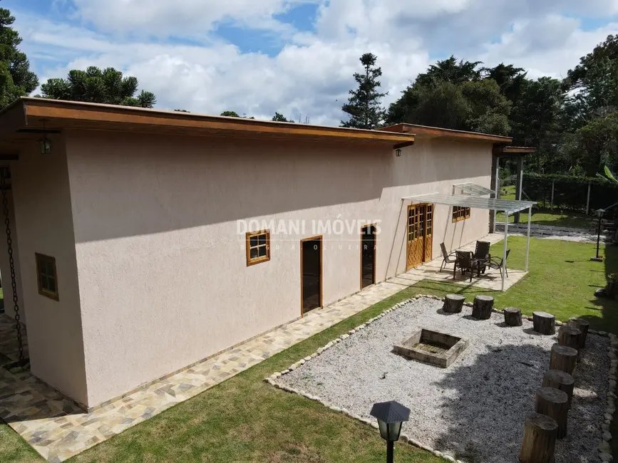 Foto 4 de Casa com 2 quartos à venda, 161m2 em Campos Do Jordao - SP