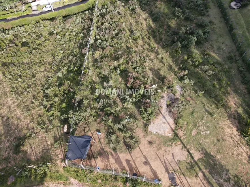 Foto 2 de Terreno / Lote à venda, 1720m2 em Campos Do Jordao - SP