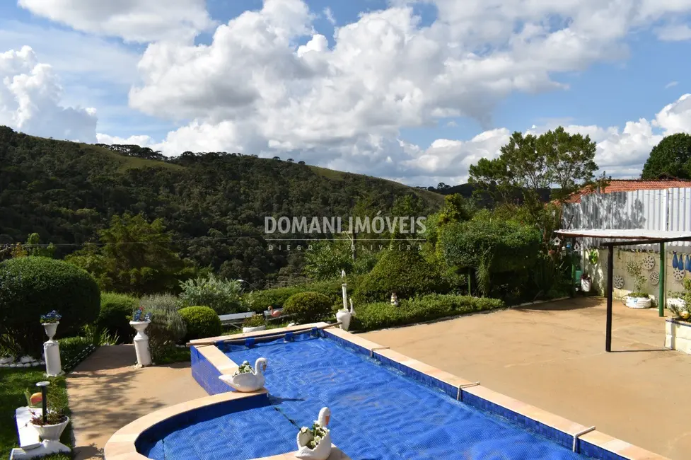 Foto 7 de Casa com 2 quartos à venda, 141m2 em Campos Do Jordao - SP