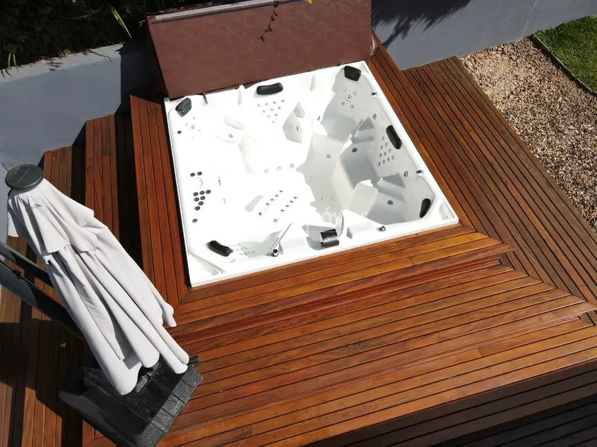 Foto 5 de Casa de Condomínio com 3 quartos à venda, 250m2 em Campos Do Jordao - SP