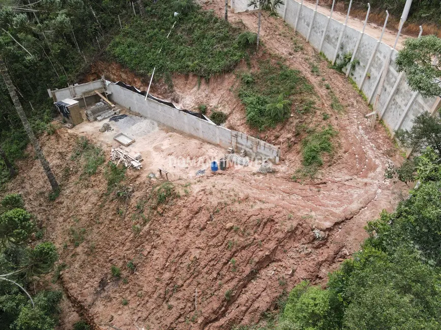 Terreno / Lote à venda, 1010m2 em Campos Do Jordao - SP - imagem 2 Foto 2 de Terreno / Lote à venda, 1010m2 em Campos Do Jordao - SP