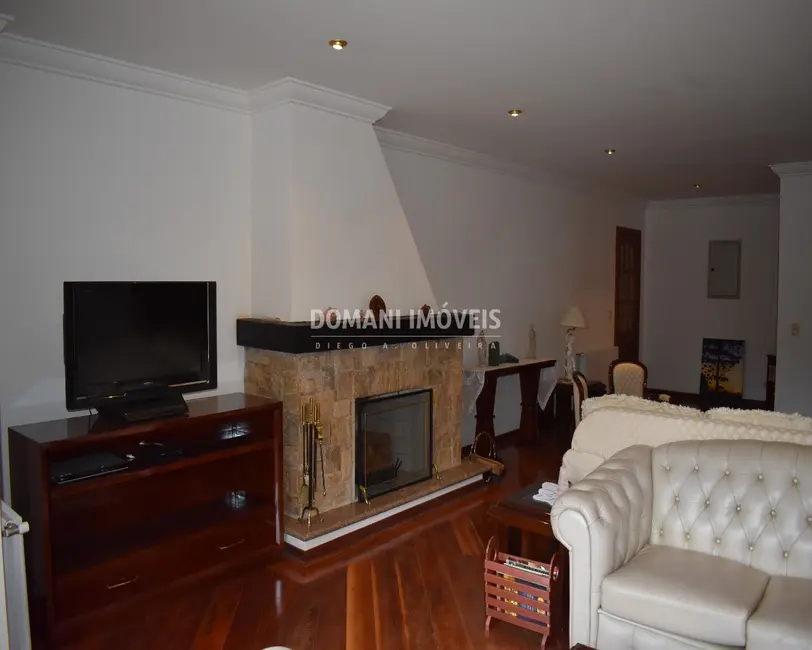 Foto 9 de Apartamento com 3 quartos à venda, 160m2 em Campos Do Jordao - SP