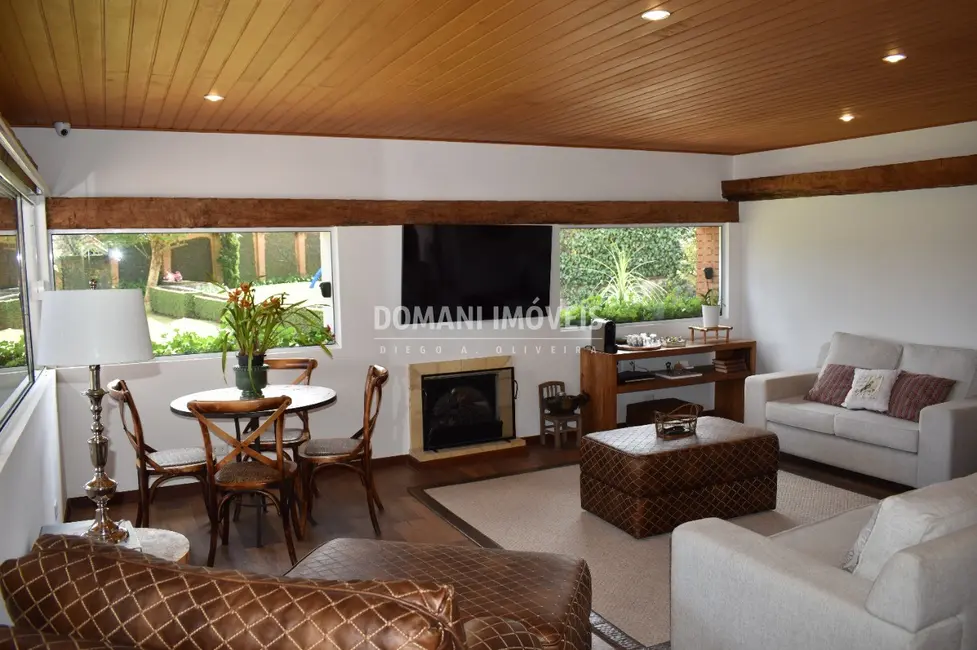 Foto 8 de Casa com 5 quartos à venda, 371m2 em Campos Do Jordao - SP