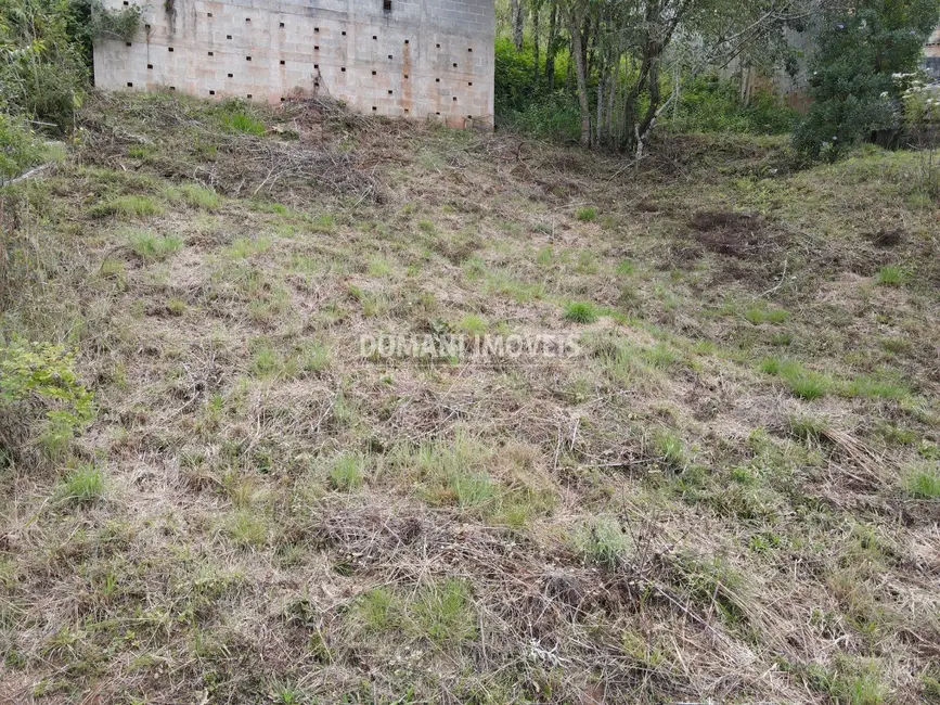Foto 1 de Terreno / Lote à venda, 330m2 em Campos Do Jordao - SP