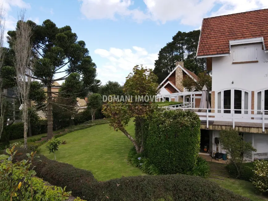 Foto 5 de Casa com 6 quartos à venda, 1106m2 em Campos Do Jordao - SP