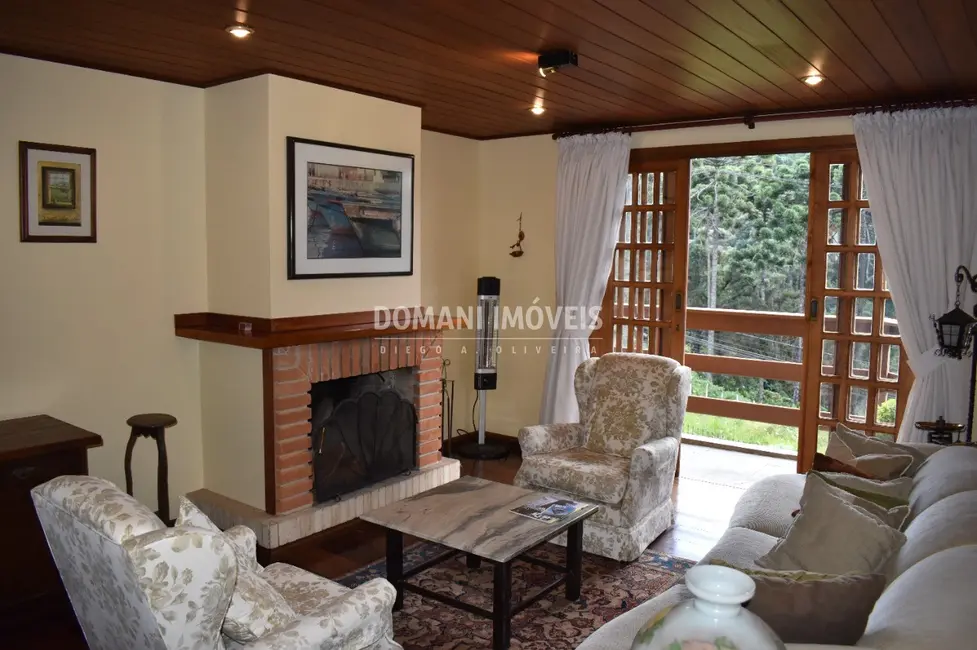 Foto 8 de Apartamento com 3 quartos à venda, 117m2 em Campos Do Jordao - SP