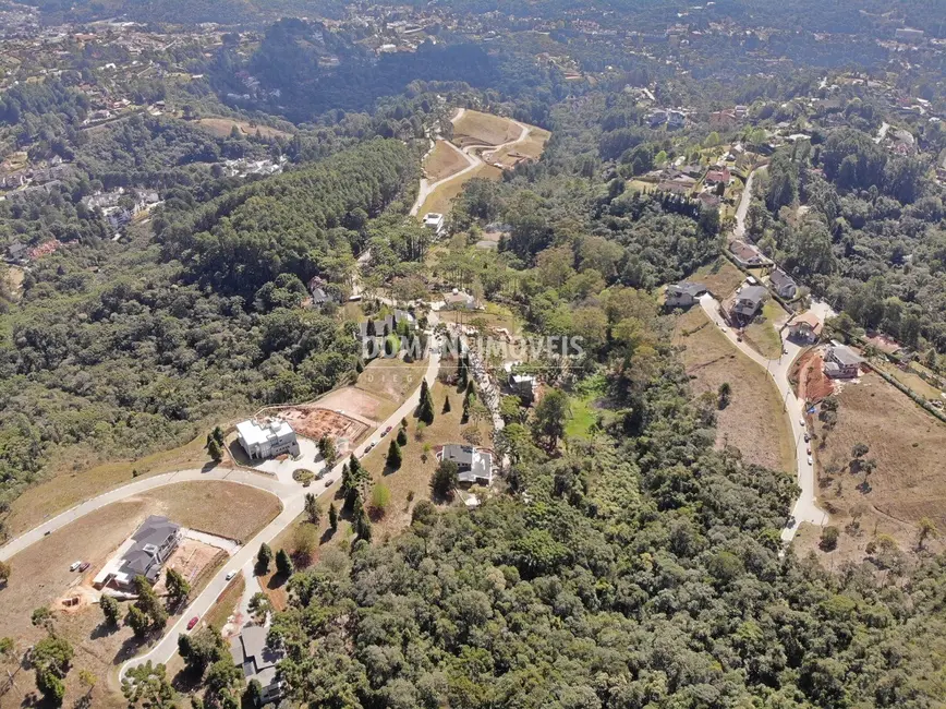 Foto 2 de Terreno / Lote à venda, 1130m2 em Campos Do Jordao - SP