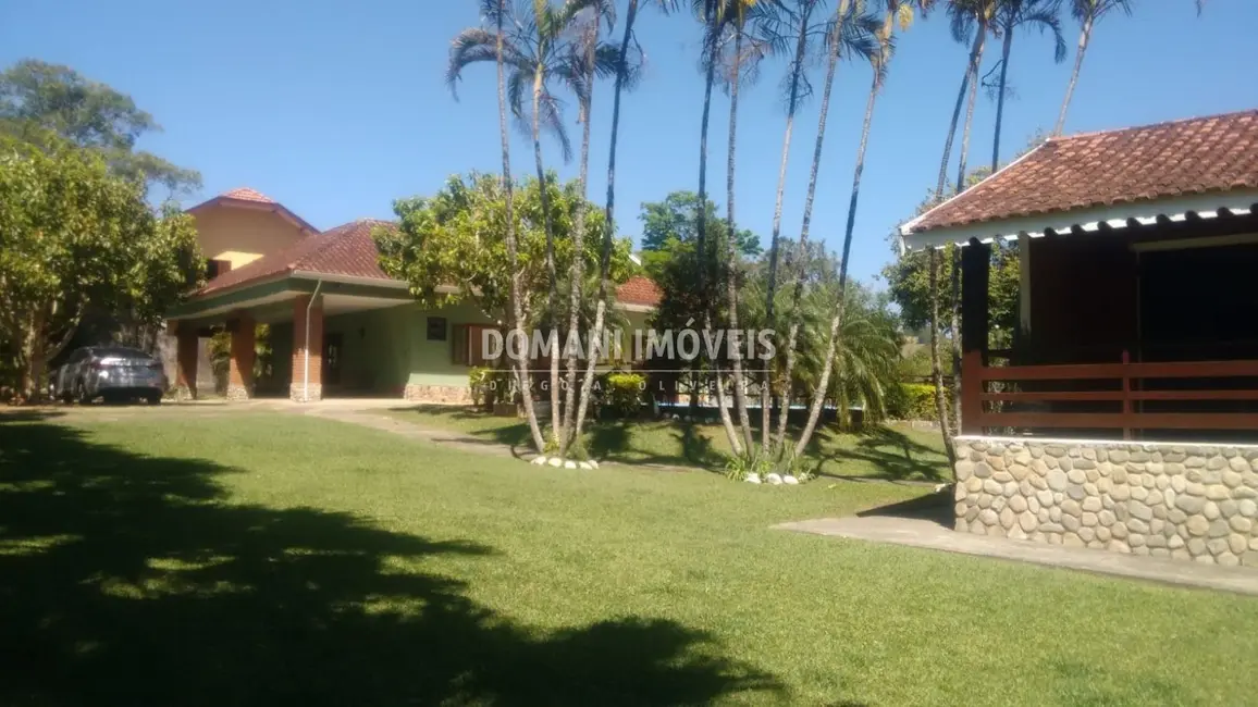 Sítio / Rancho com 5 quartos à venda, 450m2 em Pindamonhangaba - SP - imagem 4 Foto 4 de Sítio / Rancho com 5 quartos à venda, 450m2 em Pindamonhangaba - SP