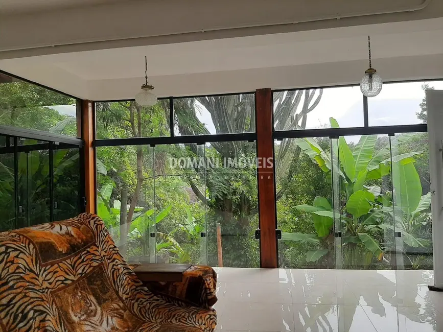 Casa com 4 quartos à venda, 300m2 em Valinhos - SP - imagem 9 Foto 9 de Casa com 4 quartos à venda, 300m2 em Valinhos - SP