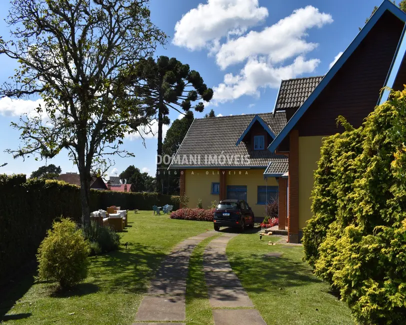 Foto 5 de Casa com 5 quartos à venda, 581m2 em Campos Do Jordao - SP