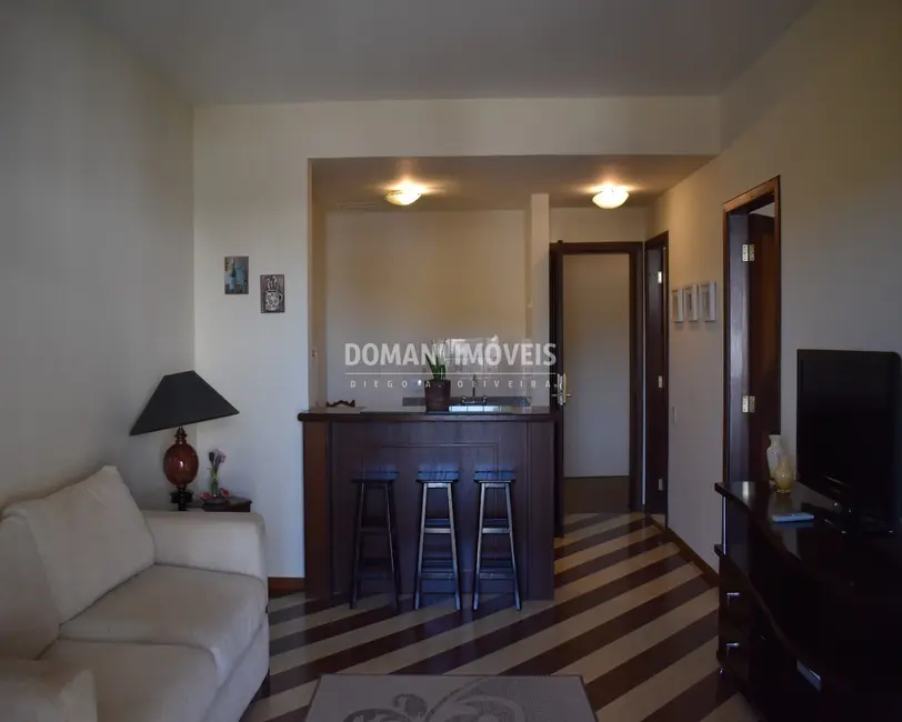 Foto 8 de Apartamento com 3 quartos à venda, 130m2 em Campos Do Jordao - SP