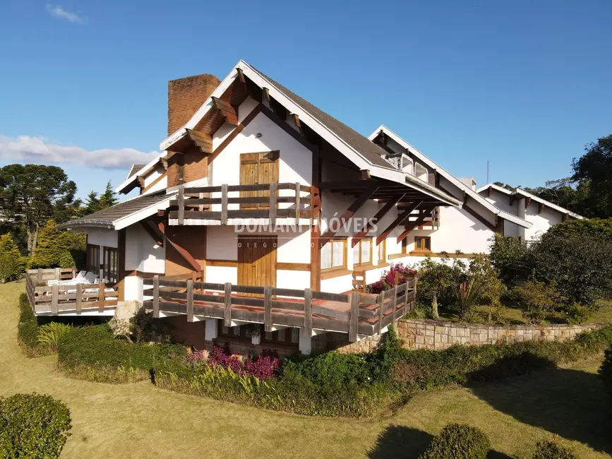Foto 2 de Casa com 5 quartos à venda, 860m2 em Campos Do Jordao - SP