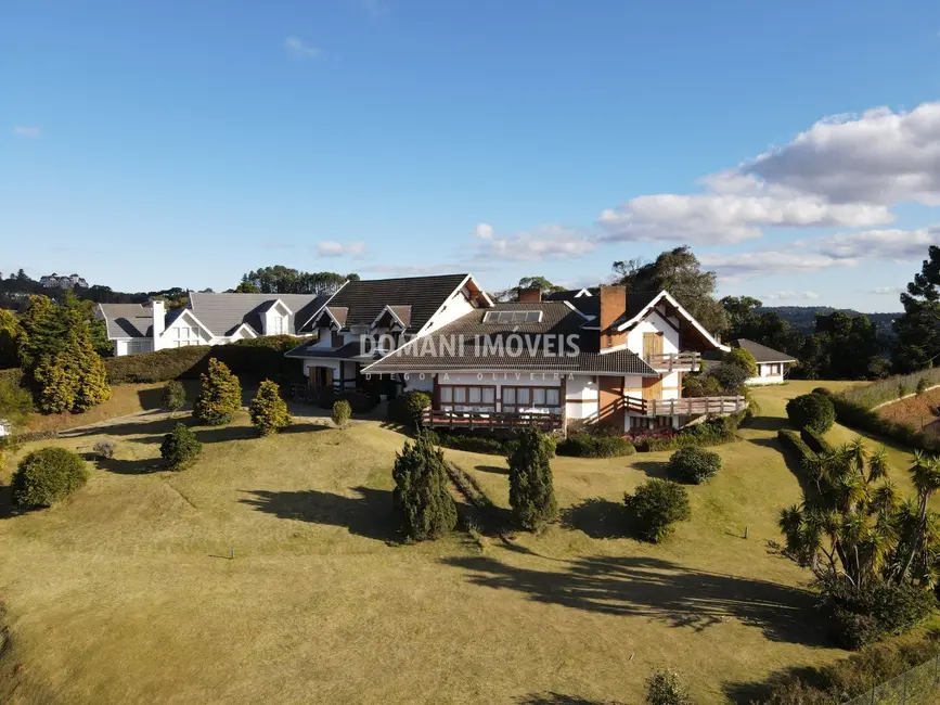 Foto 5 de Casa com 5 quartos à venda, 860m2 em Campos Do Jordao - SP