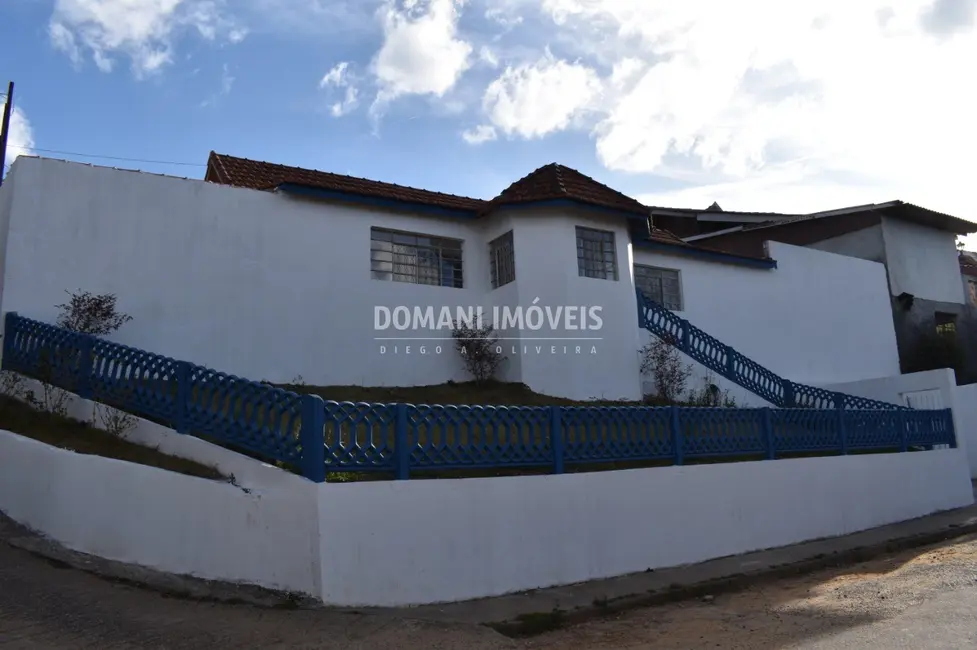 Foto 1 de Casa com 2 quartos à venda, 64m2 em Campos Do Jordao - SP