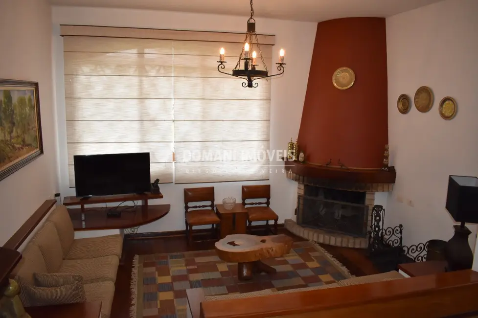 Foto 7 de Casa com 6 quartos à venda, 430m2 em Campos Do Jordao - SP