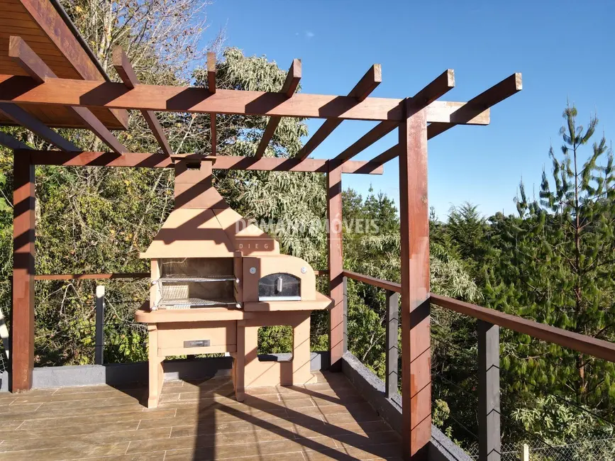 Foto 6 de Casa com 3 quartos à venda, 200m2 em Campos Do Jordao - SP