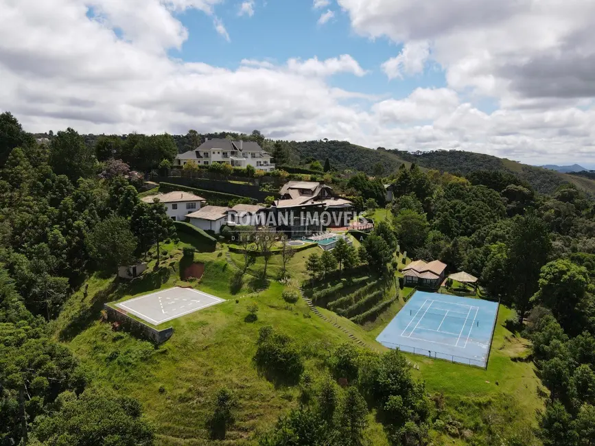 Foto 4 de Casa com 6 quartos à venda, 655m2 em Campos Do Jordao - SP