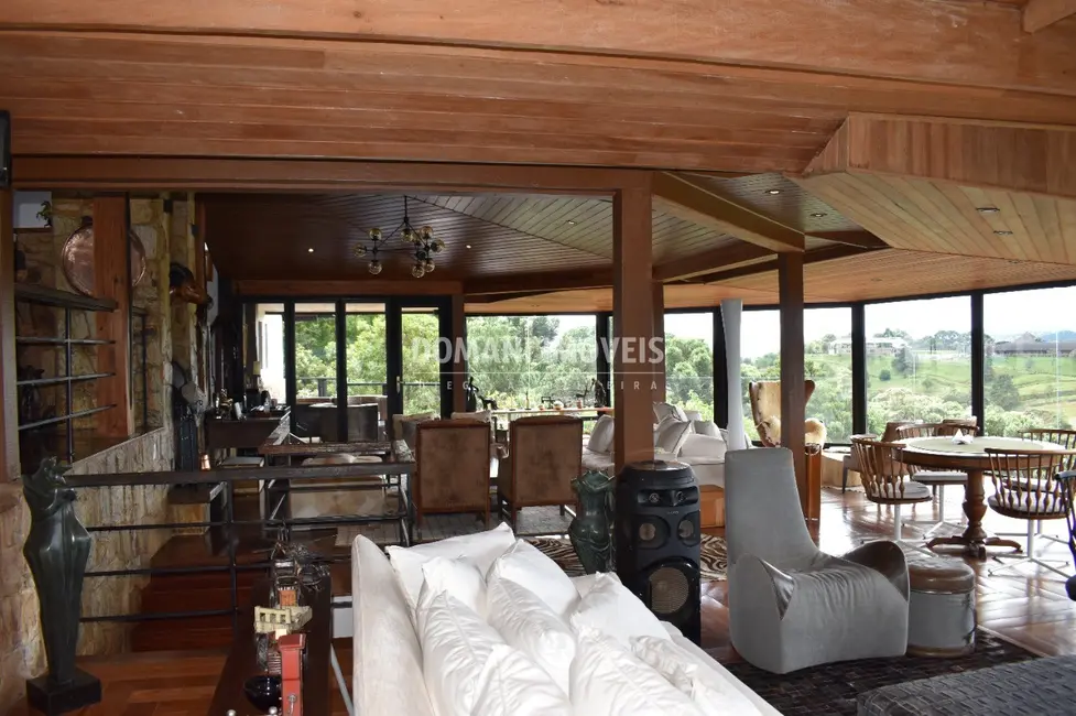 Foto 7 de Casa com 6 quartos à venda, 655m2 em Campos Do Jordao - SP