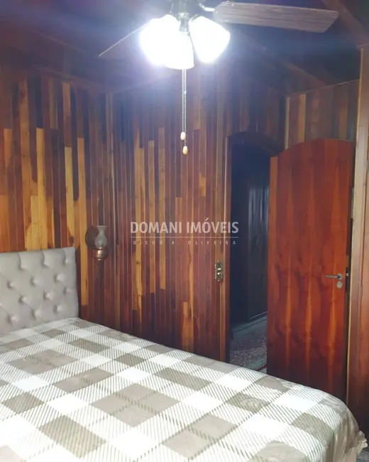Foto 6 de Casa com 3 quartos à venda, 235m2 em Campos Do Jordao - SP