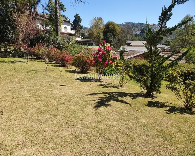 Foto 4 de Casa com 3 quartos à venda, 235m2 em Campos Do Jordao - SP
