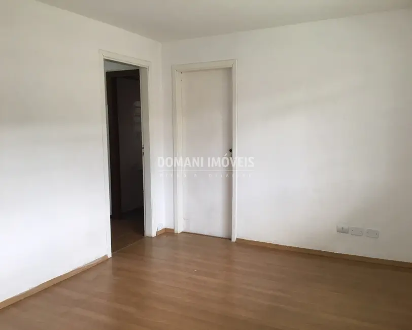 Foto 6 de Sala Comercial com 4 quartos à venda e para alugar, 317m2 em Campos Do Jordao - SP